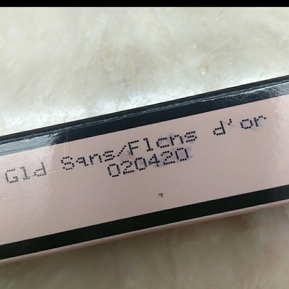 2 lip gloss tubes by Mary Kay - Picture 6 of 6